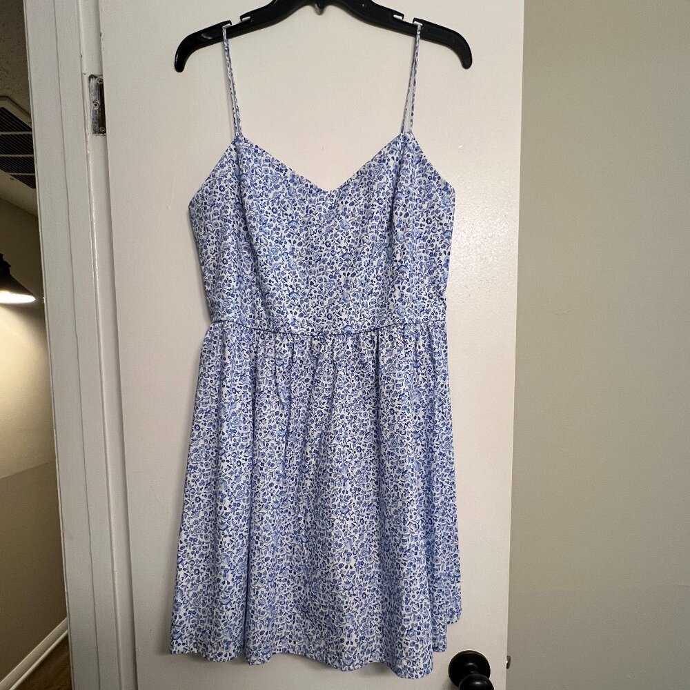 H&M Blue Floral Pattern Babydoll Spaghetti Strap Mini Dress